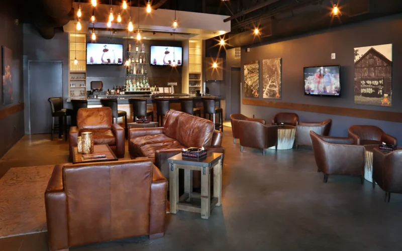 Casa de Montecristo Cigar Lounge & Bar